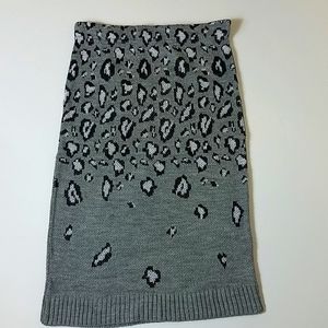 Express knit black, gray and white cheetah print sweater skirt